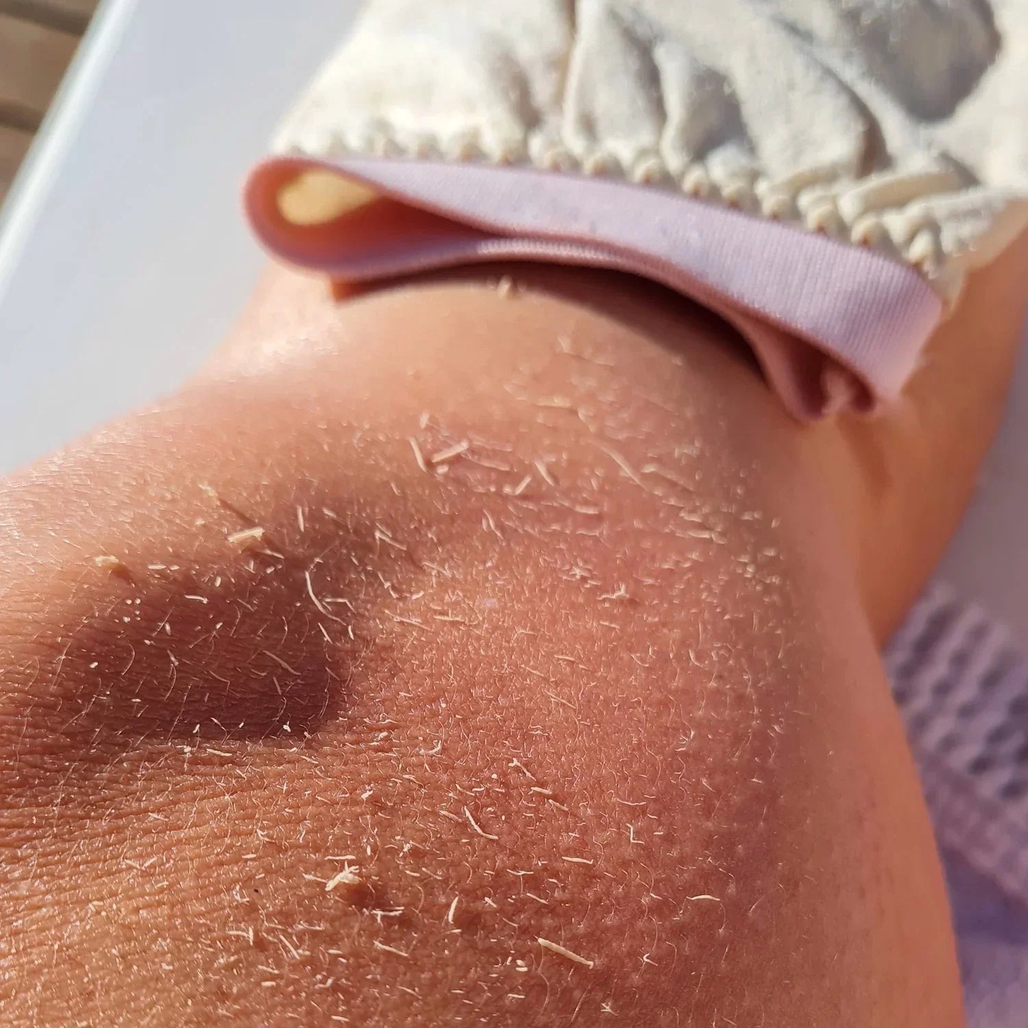 Bacharati Exfoliating Silk Glove